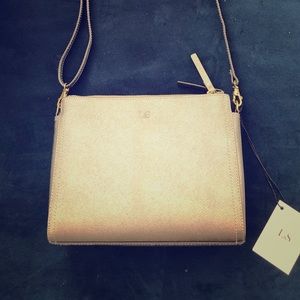 Lo & Sons Pearl in saffiano leather